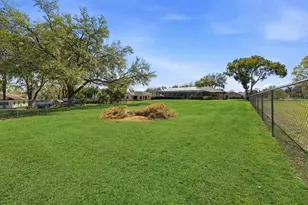 8512 Plantation Ridge Blvd, Lakeland, FL 33809 - Photo 40