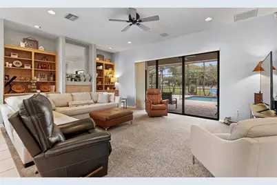 503 Hamilton Shores Court NE, Winter Haven, FL 33881 - Photo 4