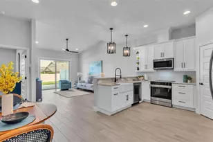 1165 Windjammer Dr, Lakeland, FL 33803 - Photo 14