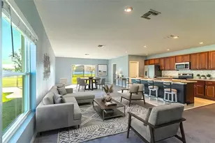 385 Quarry Rock Cir, Kissimmee, FL 34758 - Photo 2