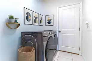 385 Quarry Rock Cir, Kissimmee, FL 34758 - Photo 14