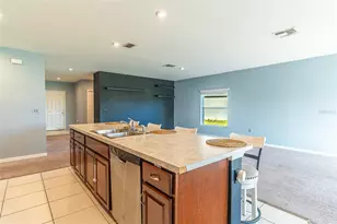 385 Quarry Rock Cir, Kissimmee, FL 34758 - Photo 6