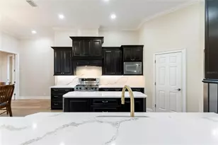 4848 Island Shores Ln, Lakeland, FL 33809 - Photo 18