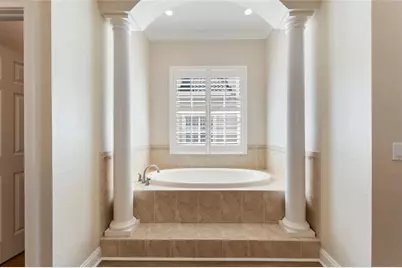 4848 Island Shores Lane, Lakeland, FL 33809 - Photo 32