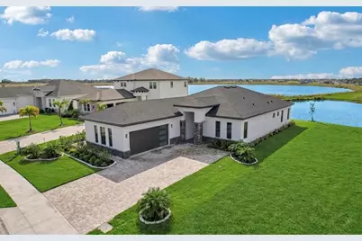 224 Valencia Ridge Drive, Auburndale, FL 33823 - Photo 2