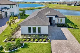 224 Valencia Ridge Dr, Auburndale, FL 33823 - Photo 4