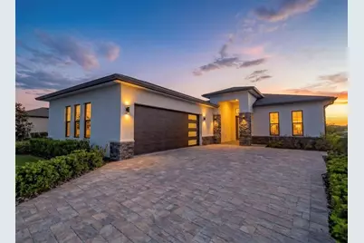 224 Valencia Ridge Drive, Auburndale, FL 33823 - Photo 2