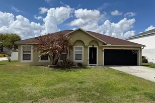 8004 E Settlers Creek Ln, Lakeland, FL 33810 - Photo 1