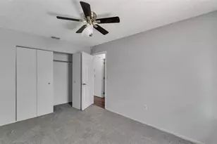 1339 Fairway Dr, Lakeland, FL 33801 - Photo 4