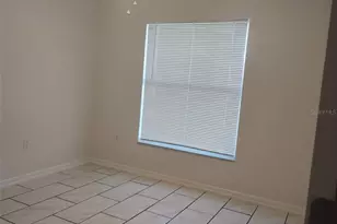 406 Fox Lake Dr, Lakeland, FL 33809 - Photo 4