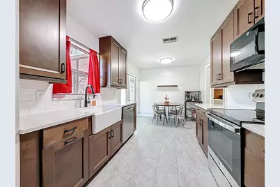 219 Jenny Way, Lakeland, FL 33809 - Photo 14