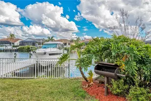 934 Symphony Isles Blvd, Apollo Beach, FL 33572 - Photo 52