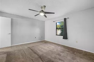 2610 Sprucewood Ln, Plant City, FL 33563 - Photo 12