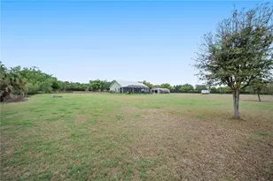 3212 E Merrin Rd, Plant City, FL 33567 - Photo 60