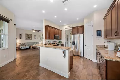 3212 E Merrin Road, Plant City, FL 33567 - Photo 8