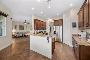 3212 E Merrin Rd, Plant City, FL 33567 - Photo 8