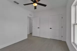 2438 4th St NE, Winter Haven, FL 33881 - Photo 16