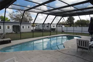 330 Moccasin Hollow Rd, Lithia, FL 33547 - Photo 34