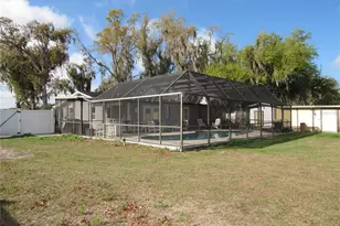 330 Moccasin Hollow Rd, Lithia, FL 33547 - Photo 38