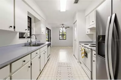 3707 Timberlake Road W, Lakeland, FL 33810 - Photo 12