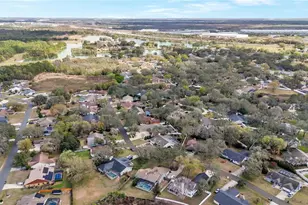 1603 Sir Henrys Trail, Lakeland, FL 33809 - Photo 42