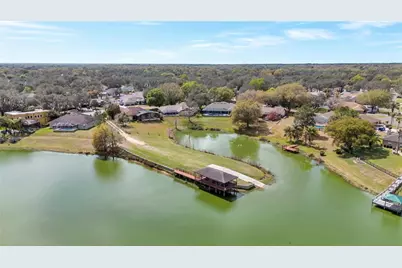 1603 Sir Henrys Trail, Lakeland, FL 33809 - Photo 38