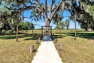 15300 Lake Iola Rd, Dade City, FL 33523 - Photo 20