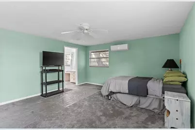 15300 Lake Iola Road, Dade City, FL 33523 - Photo 56