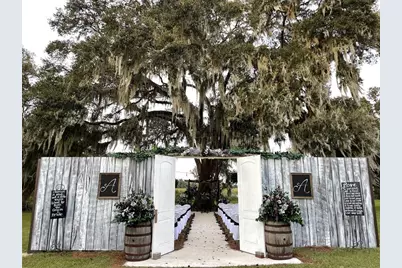 15300 Lake Iola Road, Dade City, FL 33523 - Photo 4