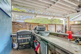 105 W Comanche Ave, Tampa, FL 33604 - Photo 86