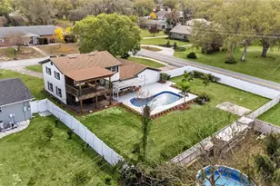 5339 Sandra Way, Lakeland, FL 33813 - Photo 6