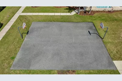 1939 Greenwood Valley Drive, Plant City, FL 33563 - Photo 24