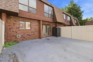 1836 N Crystal Lake Dr, Lakeland, FL 33801 - Photo 30