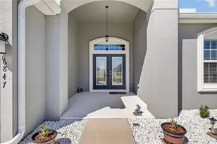 6847 Treymont Dr, Lakeland, FL 33813 - Photo 4