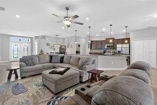 6847 Treymont Dr, Lakeland, FL 33813 - Photo 20