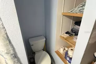 2412 Island Oaks W, Lakeland, FL 33805 - Photo 14