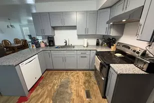 2412 Island Oaks W, Lakeland, FL 33805 - Photo 8