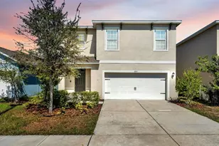 225 Gina Ln, Davenport, FL 33837 - Photo 1