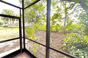 510 SW 181st Way, Pembroke Pines, FL 33029 - Photo 34