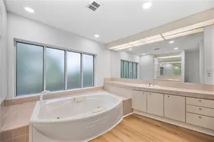 210 W Palm Dr, Lakeland, FL 33803 - Photo 28