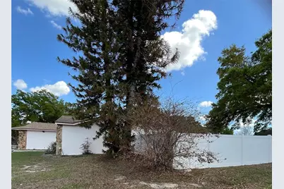 3535 Dovetail Lane N, Lakeland, FL 33812 - Photo 2