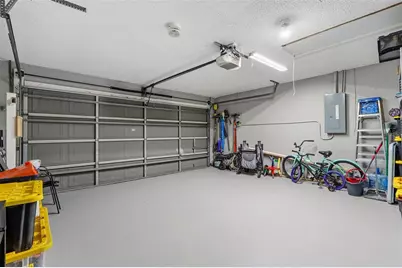 8025 Ridgeglen Cir W, Lakeland, FL 33809 - Photo 24