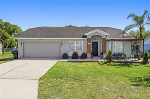 8025 Ridgeglen Cir W, Lakeland, FL 33809 - Photo 1