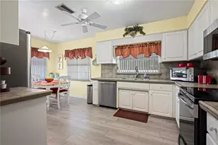 428 Gleneagles Ct, Winter Haven, FL 33884 - Photo 10