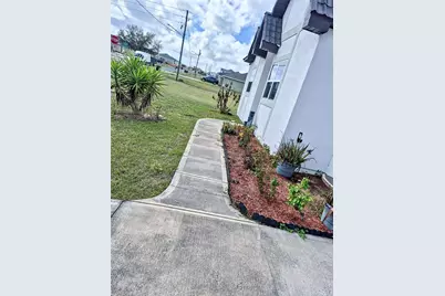 747 Fraser Court, Poinciana, FL 34759 - Photo 6