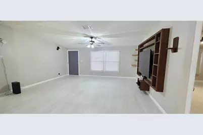 3191 Keuka Loop, Lakeland, FL 33810 - Photo 10