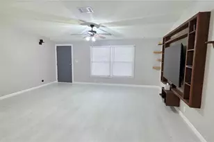 3191 Keuka Loop, Lakeland, FL 33810 - Photo 10