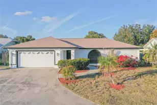 341 Sterling Dr, Winter Haven, FL 33884 - Photo 1
