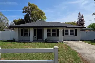 132 James St, Auburndale, FL 33823 - Photo 1