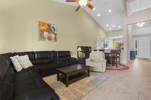 2936 Mission Lakes Dr, Lakeland, FL 33803 - Photo 2